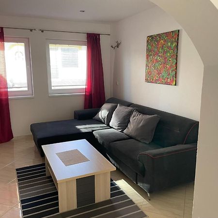 Apartman Marta Banka Extérieur photo
